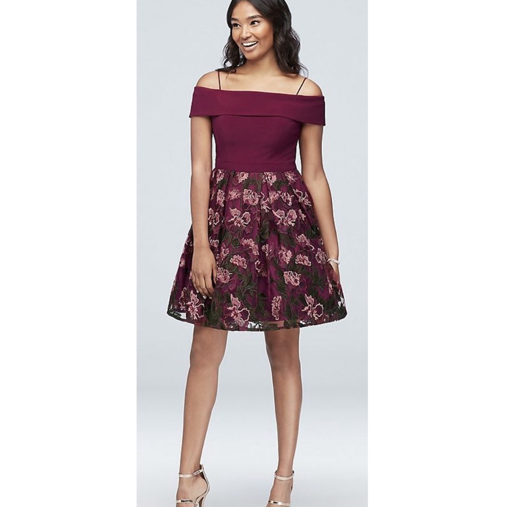 Morgan & Co. Juniors' Embroidered Cold-Shoulder Fit & Flare Dress Pockets Sz 20W - Picture 12 of 14